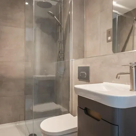 Stayzeni, Ouse Court Fabulous 1 Bed Flat Daire York